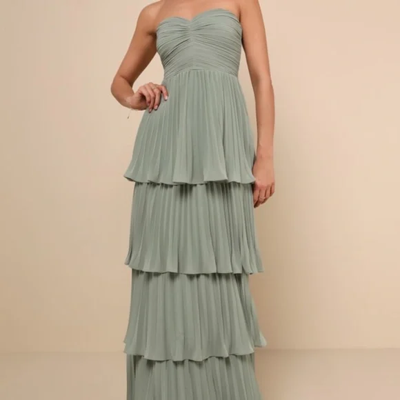 seriously sensational light pink strapless tiered maxi dress seriously sensational light pink strapless tiered maxi dress Rosemary  Strapless Tiered Maxi Dress - Pink